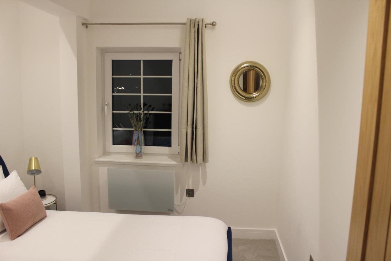 Luxury 2 Bed Apartment In The Heart Of Rochester Rochester  Exterior foto