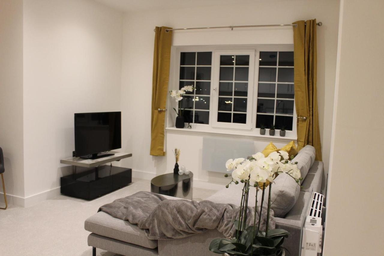 Luxury 2 Bed Apartment In The Heart Of Rochester Rochester  Exterior foto